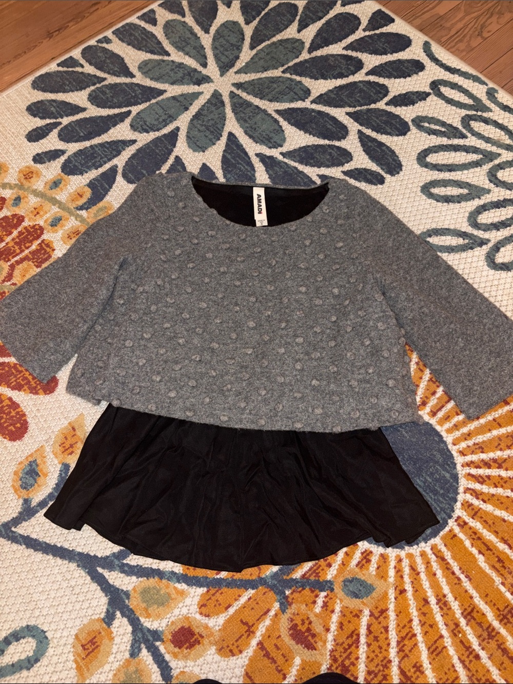 Amadi Kiara Sweater w/attached top size Small